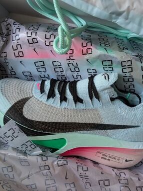 Nike Women’s Alphafly 3 Mint/Black/Pink